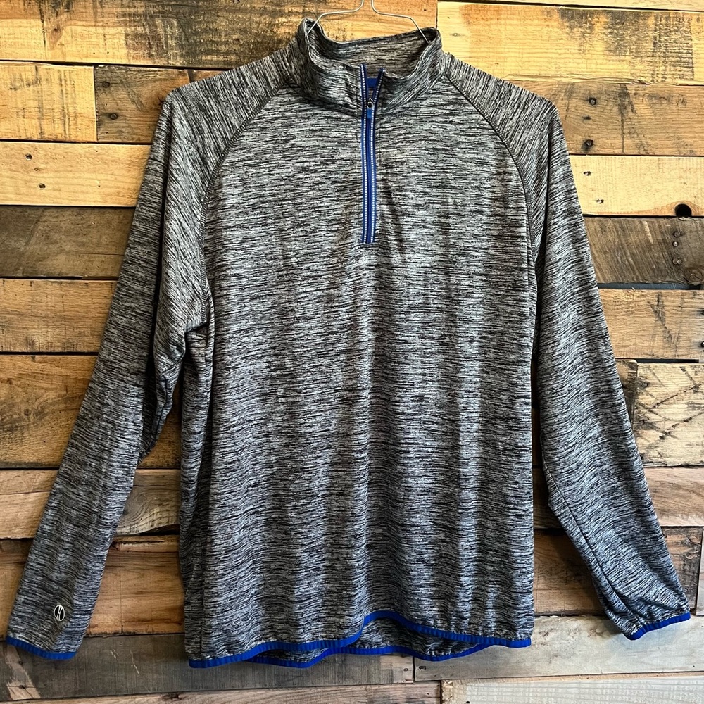 yoga shirt